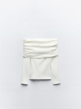 ZARA Off-Shoulder Textured Long Sleeve Top in Ecru Size M